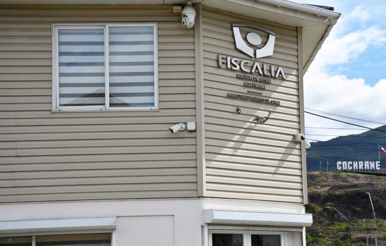 Fiscalía de Cochrane formalizó una investigación por femicidio frustrado